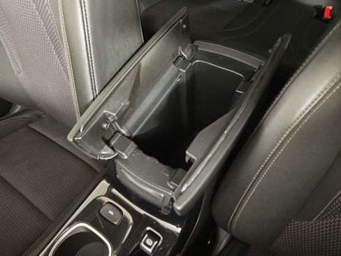 Used 2022 Buick Envision Preferred w/ Sport Touring Package FWD image 27
