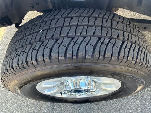 Used 2024 Ford F350 XLT AWD/4WD image 31