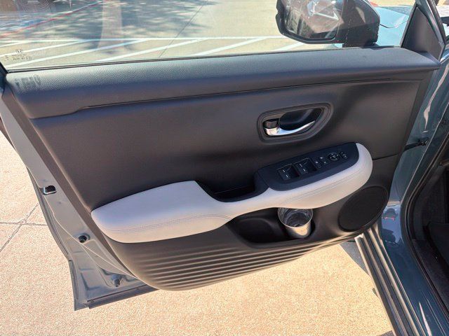 Used 2024 Honda HR-V LX image 14