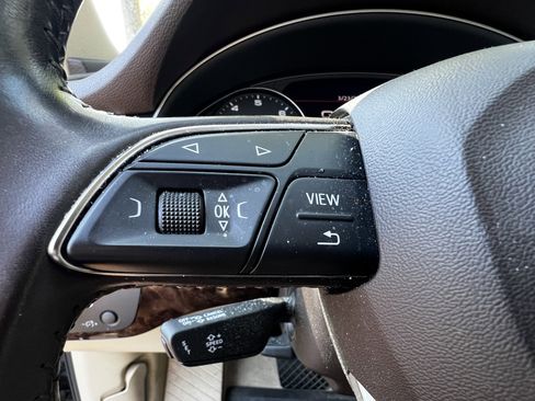 Used 2018 Audi Q7 3.0T Premium image 19