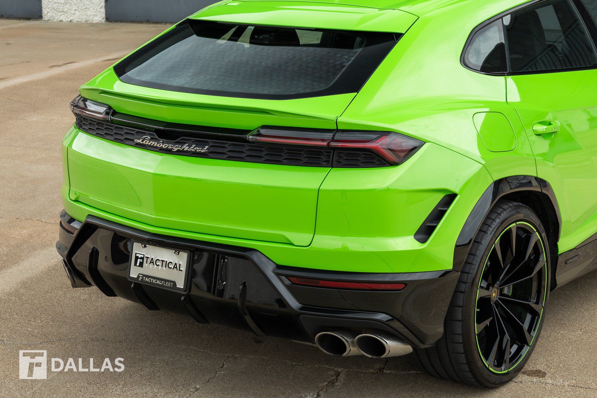 Used 2025 Lamborghini Urus S AWD/4WD image 16