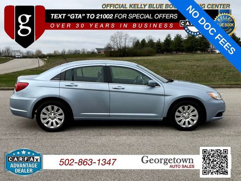 Used 2014 Chrysler 200 LX FWD image 29