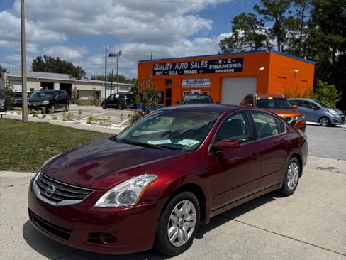 Used 2010 Nissan Altima 2.5 S image 3