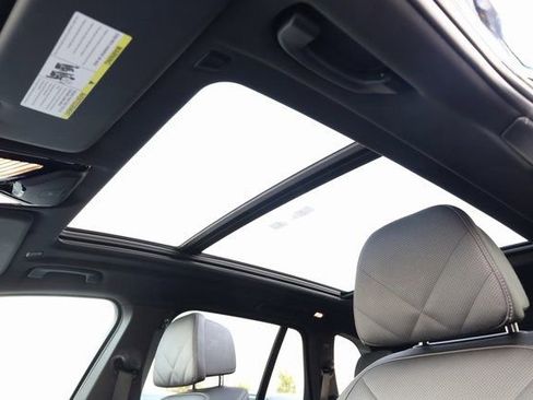 Used 2024 BMW X5 xDrive40i image 25