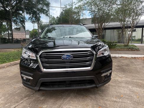 Used 2019 Subaru Ascent Limited image 3