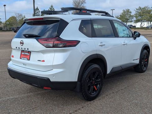 New 2026 Nissan Rogue SV image 33