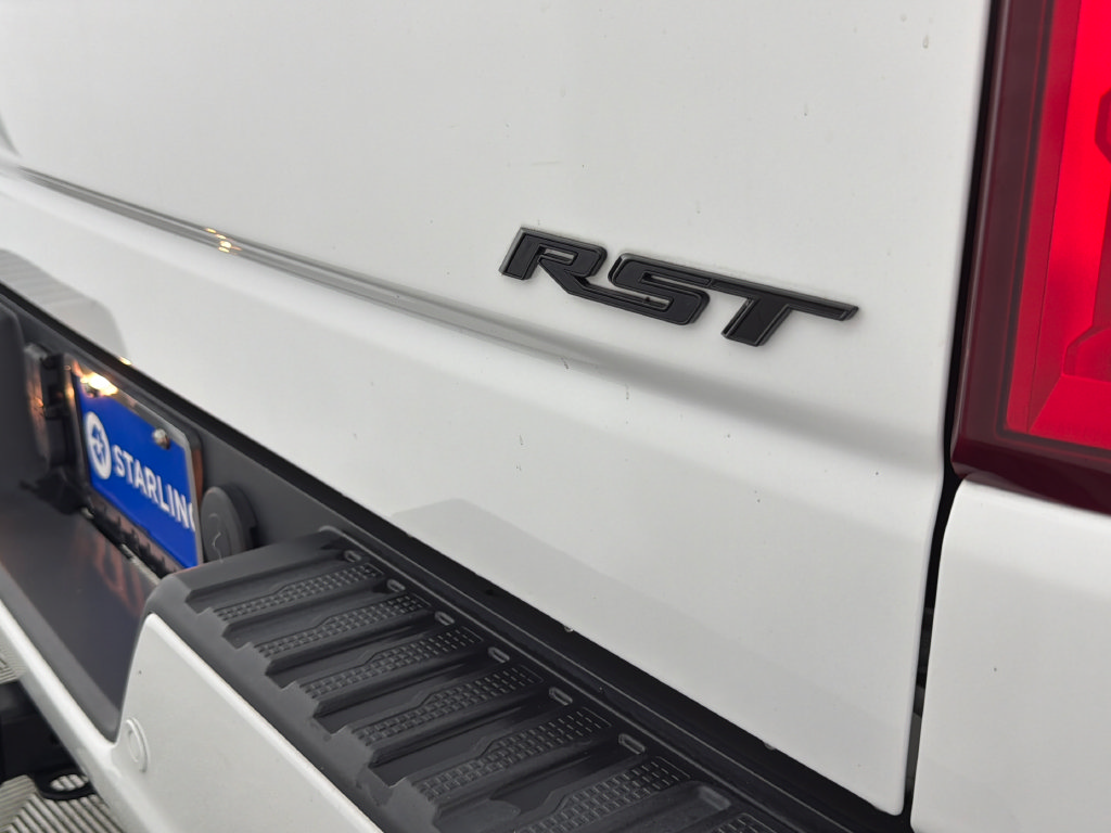 Used 2023 Chevrolet Silverado 1500 RST w/ Convenience Package II RWD image 39