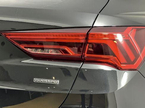 Used 2025 Audi Q3 2.0T Premium w/ Convenience Package image 25