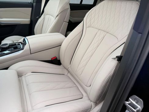 New 2026 BMW X5 xDrive50e AWD/4WD image 23