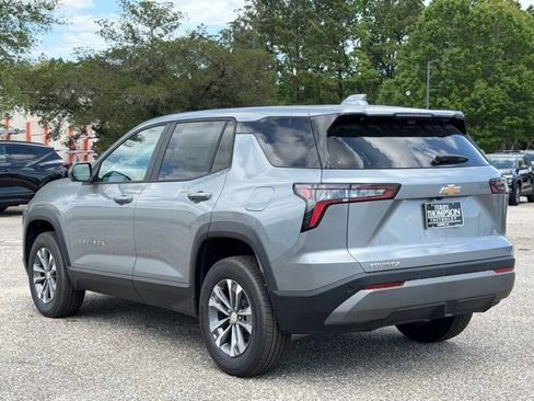 New 2026 Chevrolet Equinox LT w/ Safety and Technology Package image 7