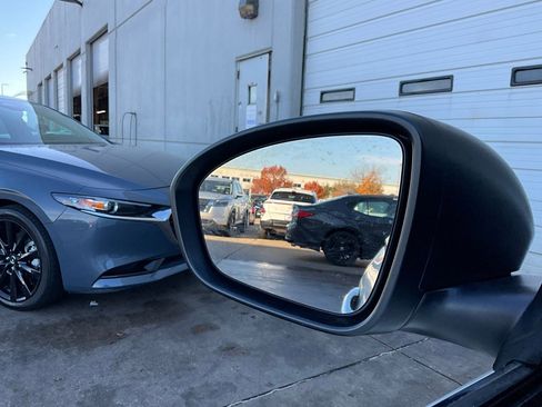 Used 2025 Nissan Altima 2.5 SV image 19