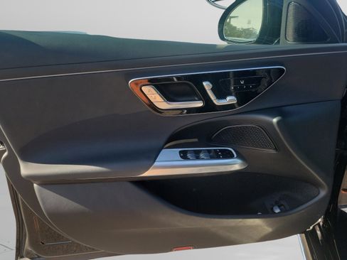 Certified 2025 Mercedes-Benz E 350 Sedan image 19