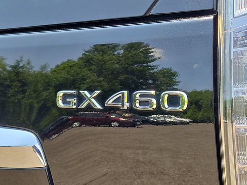 Used 2015 Lexus GX 460 w/ Premium Package AWD/4WD image 30
