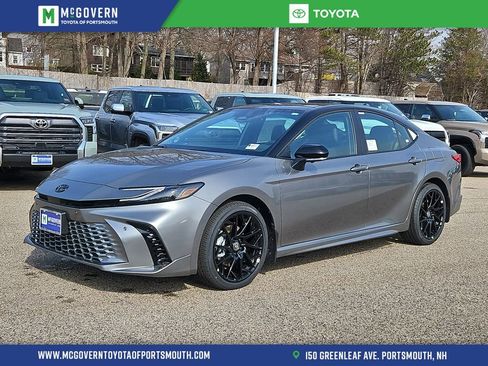 New 2026 Toyota Camry Hybrid AWD/4WD image 1