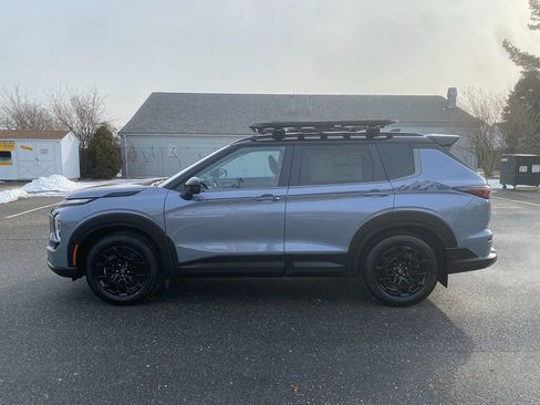 New 2026 Mitsubishi Outlander Trail Edition image 9