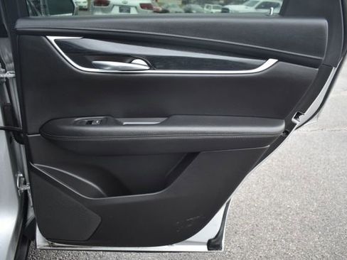 Used 2020 Cadillac XT5 Premium Luxury image 43