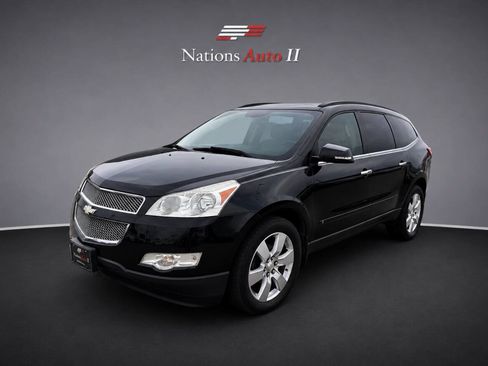 Used 2009 Chevrolet Traverse LTZ AWD/4WD image 1