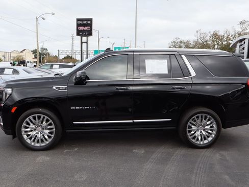 Certified 2023 GMC Yukon Denali w/ Advanced Technology Package image 5