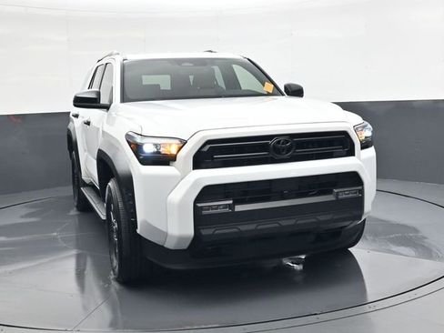 Used 2025 Toyota 4Runner SR5 image 10