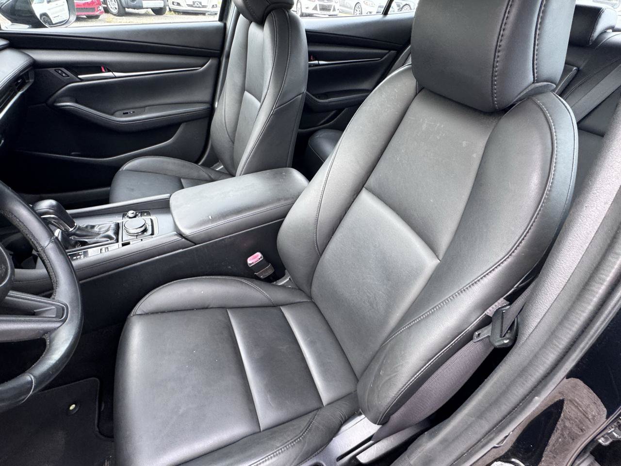 Used 2020 MAZDA MAZDA3 Sedan w/ Select Package FWD image 17
