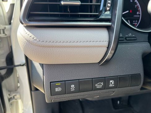 Used 2023 Toyota Camry LE FWD image 11