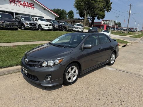 Used 2012 Toyota Corolla S FWD image 1