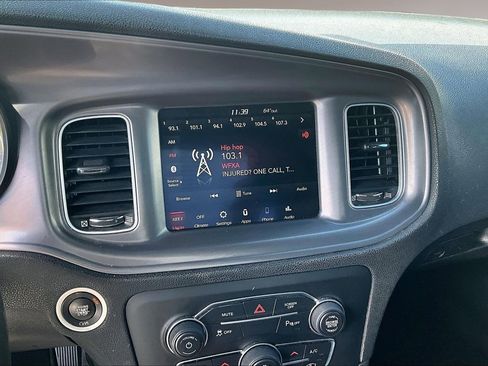 Used 2023 Dodge Charger SXT RWD image 9