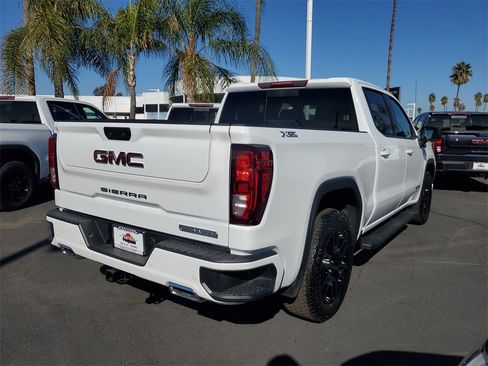 New 2026 GMC Sierra 1500 Elevation w/ Elevation Premium Package image 4