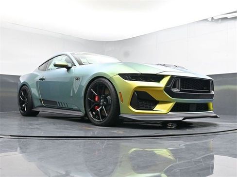 New 2025 Ford Mustang GT Premium w/ GT Performance Package image 27