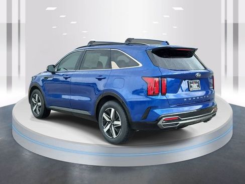Used 2021 Kia Sorento EX FWD image 4