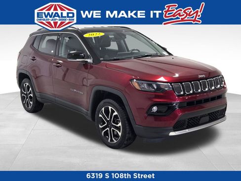 Used 2022 Jeep Compass Limited image 1