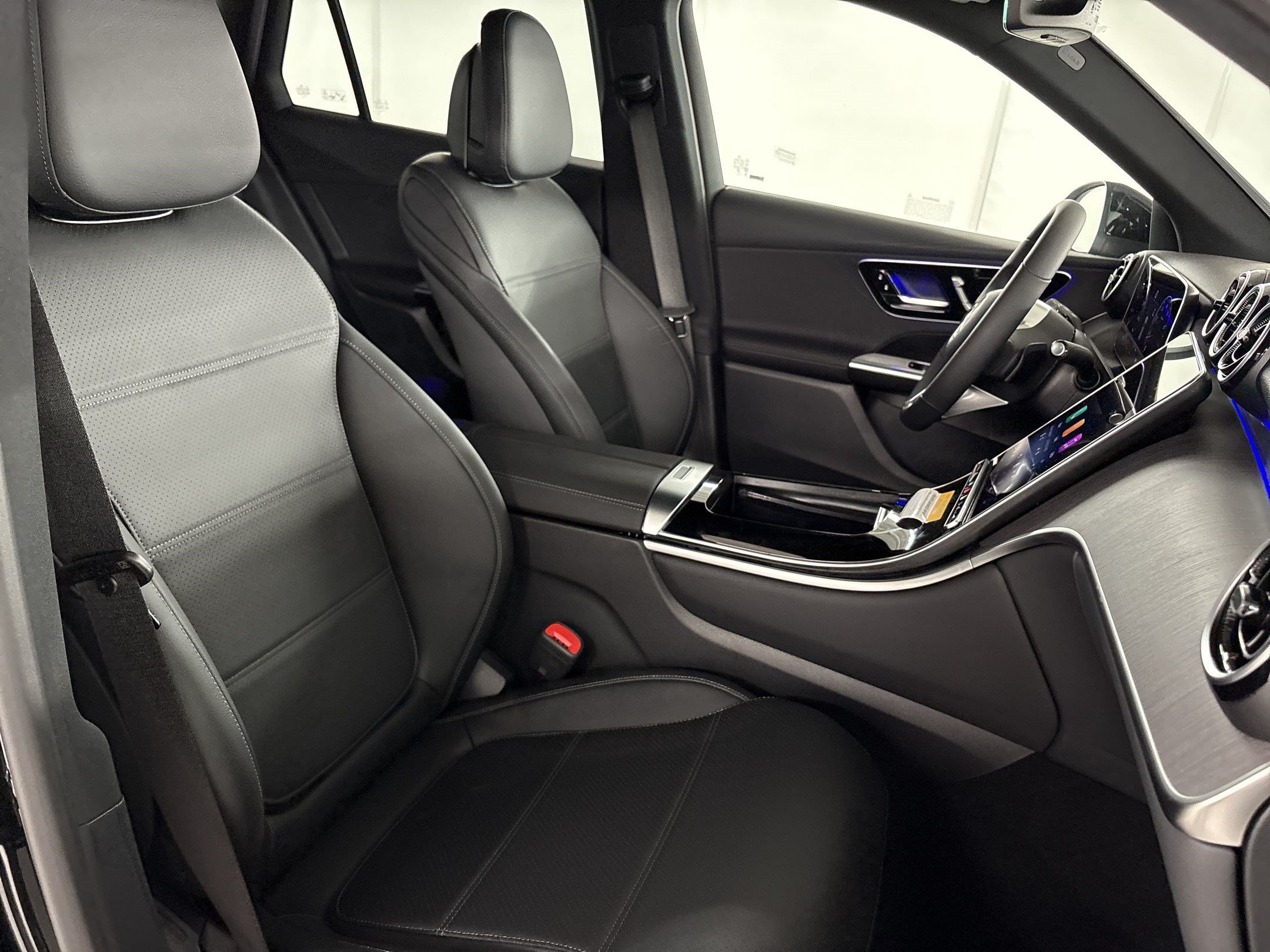 Certified 2026 Mercedes-Benz GLC 300 image 30