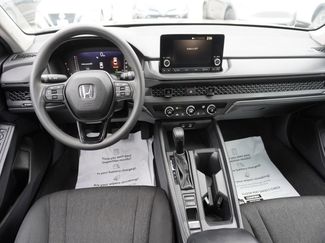 Used 2023 Honda Accord LX video 2
