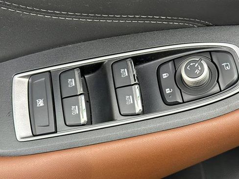 Used 2020 Subaru Outback Touring XT AWD/4WD image 11