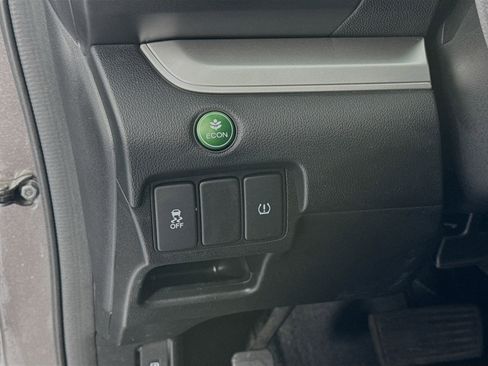 Used 2016 Honda CR-V SE image 10