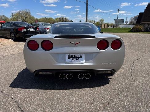 Used 2007 Chevrolet Corvette Z06 w/ Preferred Equipment Group RWD image 6