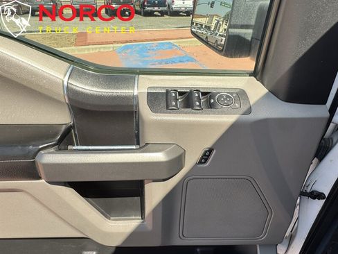 Used 2018 Ford F150 XLT w/ Equipment Group 301A Mid AWD/4WD image 24