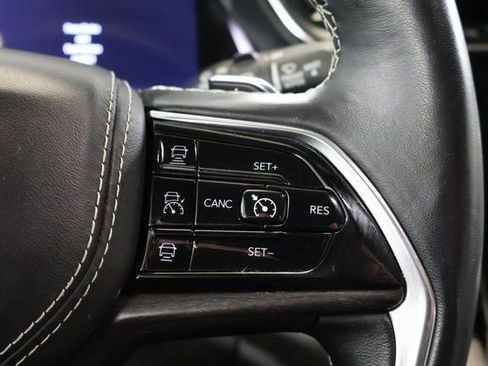 Used 2022 Jeep Grand Cherokee L Overland image 19