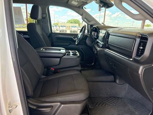 Used 2024 Chevrolet Silverado 2500 LT AWD/4WD image 12