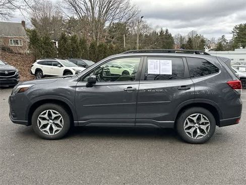 Certified 2023 Subaru Forester Premium image 2