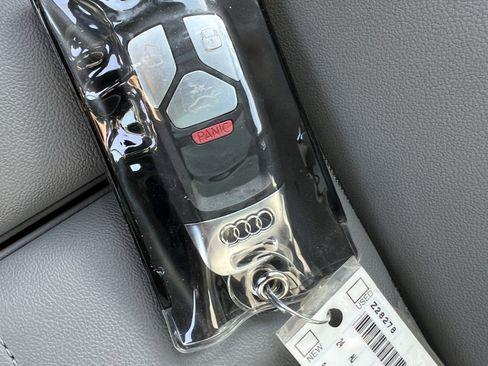 Certified 2024 Audi Q5 2.0T Premium w/ Summer of Audi Package image 38