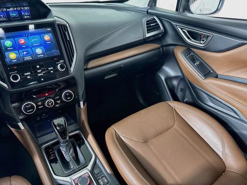 Used 2020 Subaru Forester Touring AWD/4WD image 25