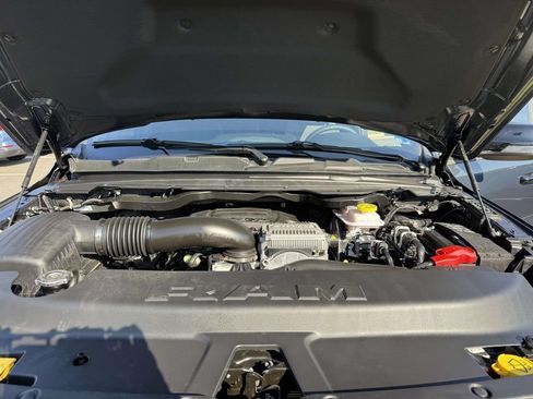 Used 2026 RAM 1500 Big Horn AWD/4WD image 13