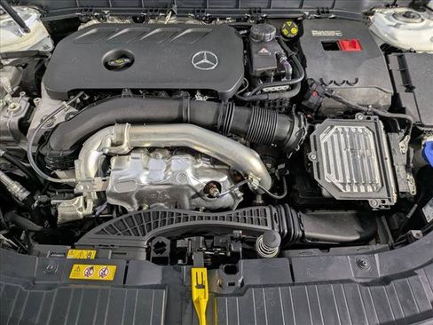 Used 2026 Mercedes-Benz GLB 250 image 23