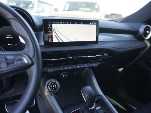 Used 2024 Alfa Romeo Tonale Veloce w/ Premium Interior Package image 25