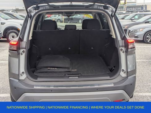 Used 2021 Nissan Rogue SV image 10