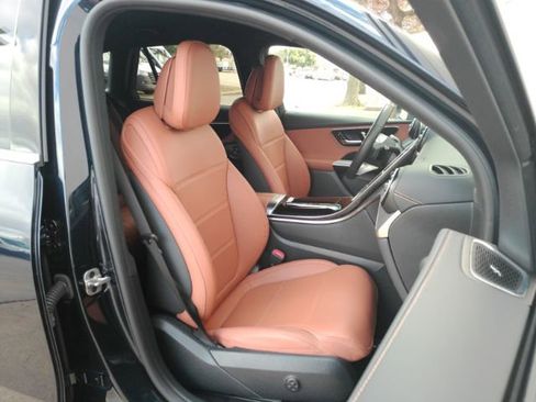 Used 2024 Mercedes-Benz GLC 300 SUV w/ Driver Assistance Package image 23