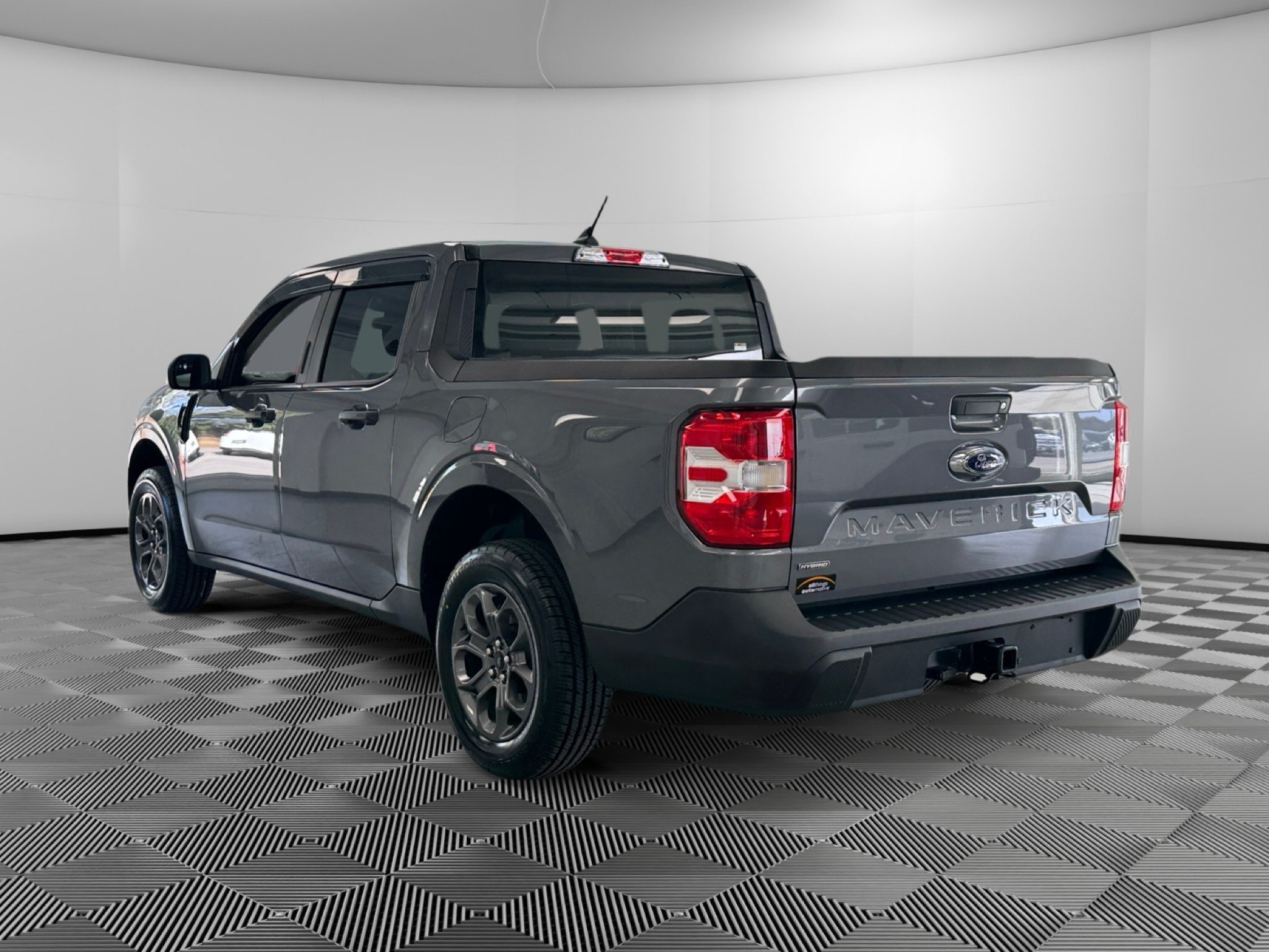 Used 2023 Ford Maverick XLT FWD image 6
