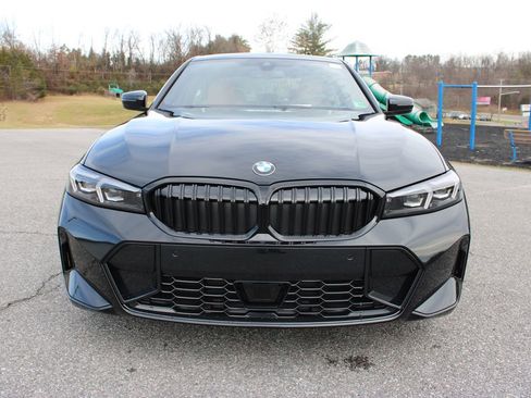 New 2026 BMW 330i xDrive Sedan w/ M Sport Package AWD/4WD image 3