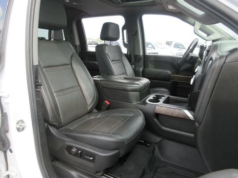 Used 2020 GMC Sierra 2500 Denali w/ Denali Ultimate Package AWD/4WD image 27